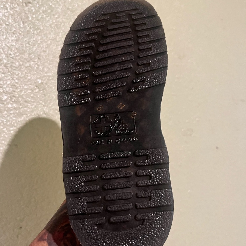 Dr. Martens Dark Sole Footwear - Picture 3 of 9